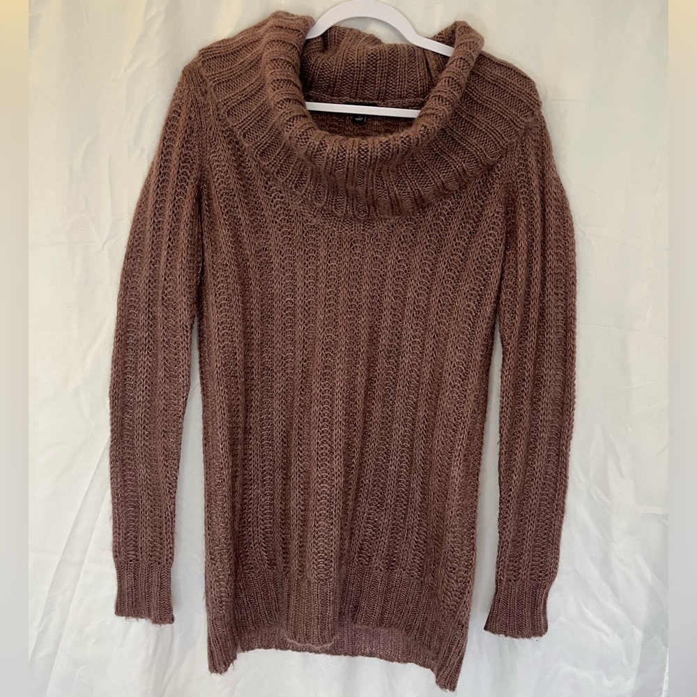 Ann Taylor Mauve Sweater